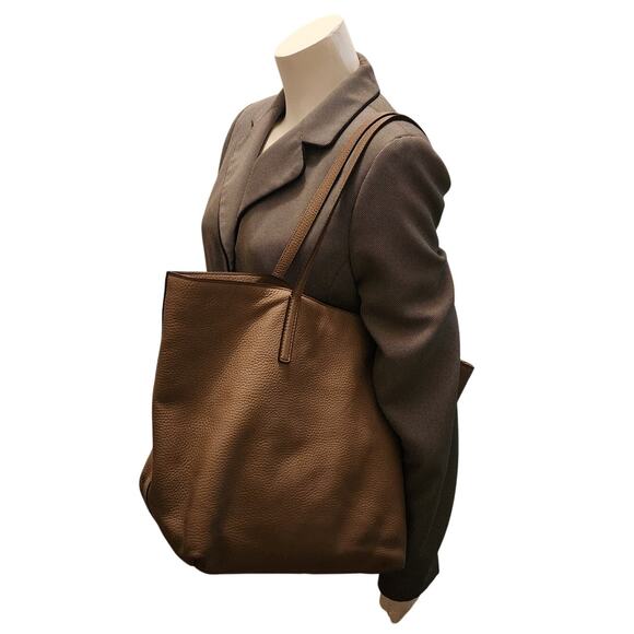 Michael Kors Women's Beige Large Pebbled Leather Tote Shoulder Bag - Picture 7 of 7